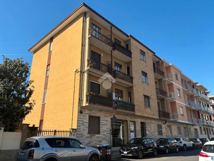 Appartamento trilocale in vendita in Via giuseppe verdi, Santa Maria, Collegno
