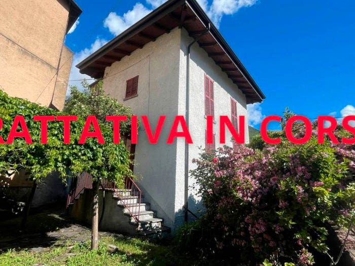 Casa con 5 locali in vendita in Via Roma, Dazio