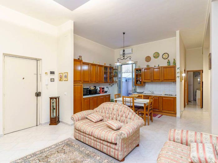 Appartamento bilocale in vendita in Via Vincenzo Bellini, San Giovanni Tupparello, Acireale