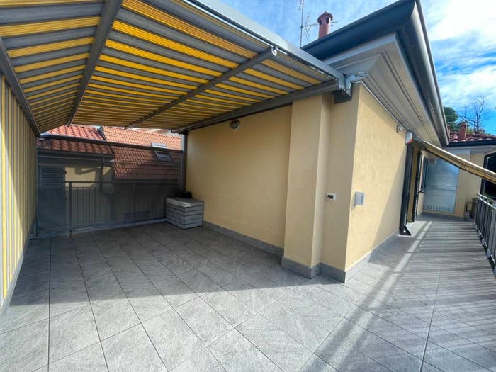 Appartamento trilocale in vendita in Via Unione, Centro, Cantù