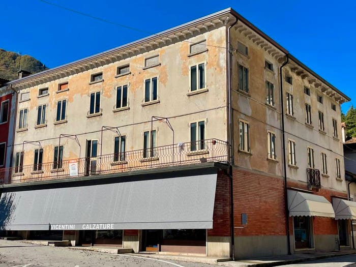 Appartamento con 6 locali in vendita in Via Perozza, Centro, Arsiero