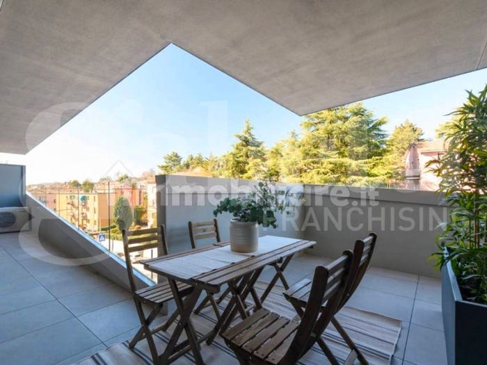 Appartamento trilocale in vendita in Via Toscana, San Ruffillo, Bologna