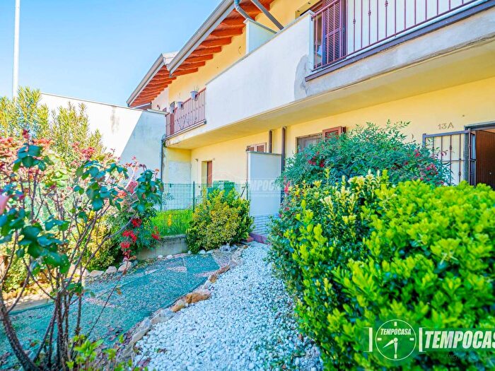 Appartamento quadrilocale in vendita in Via San Carlo A, Ranera, Sant'Angelo Lodigiano