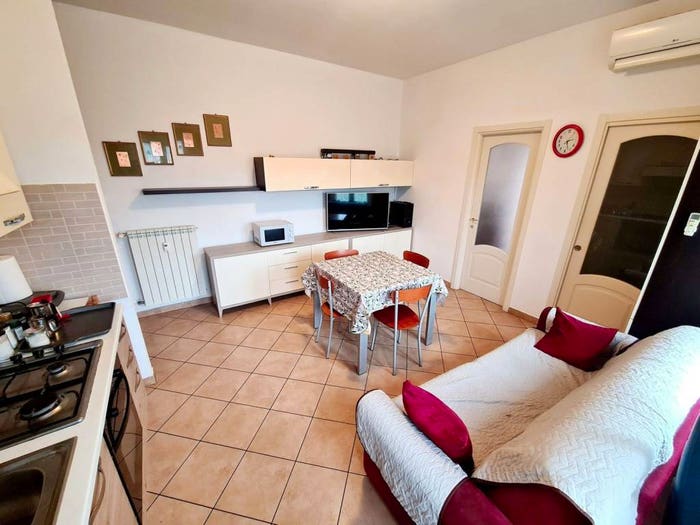Appartamento trilocale in vendita in Via Genova, Marina Di Andora, Andora