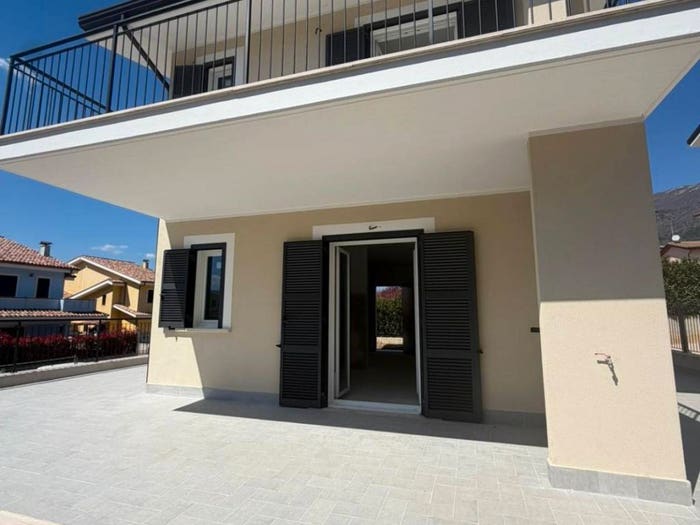 Casa quadrilocale in vendita in Contrada Monticchio, Vado Oscuro, Piglio