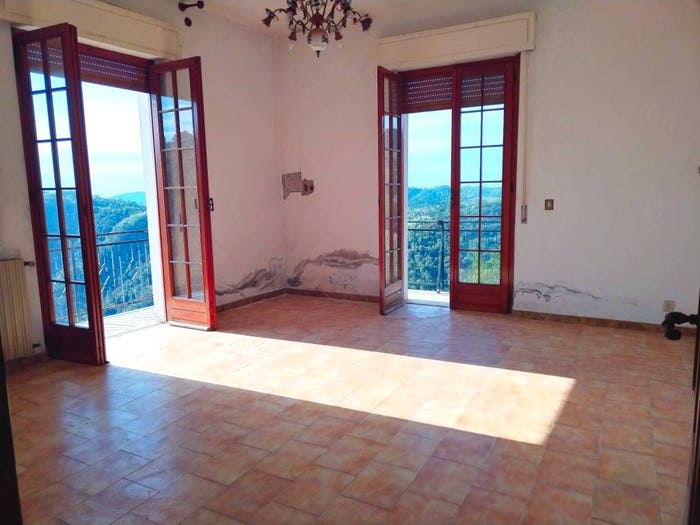 Appartamento quadrilocale in vendita in Via del Carmine, Tivegna, Follo