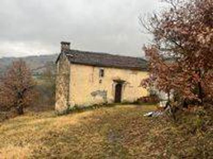 Casa con 6 locali in vendita in Via per Vesale, Sestola