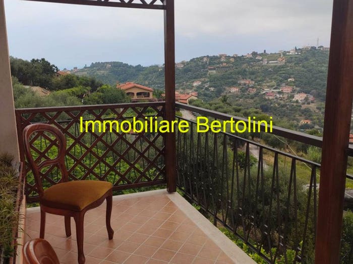Casa con 6 locali in vendita in Via Senatore Ernesto Marsaglia, San Romolo Borello, Sanremo
