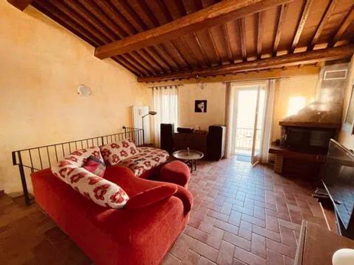 Appartamento quadrilocale in vendita in Via Cadorna No Number, Centro, Valentano