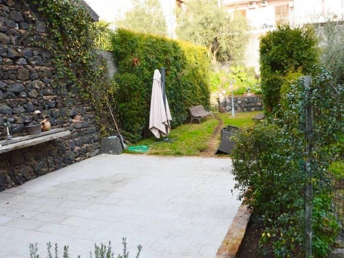 Casa trilocale in vendita in Via Roma, Centro, Mascalucia