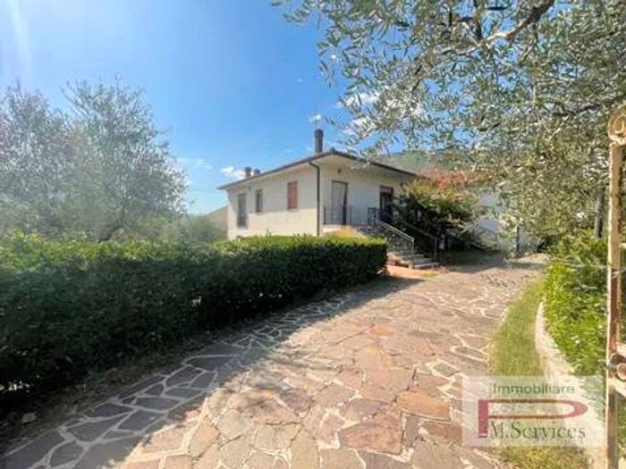 Casa con 6 locali in vendita in Via Quercia Grossa, Castro dei Volsci