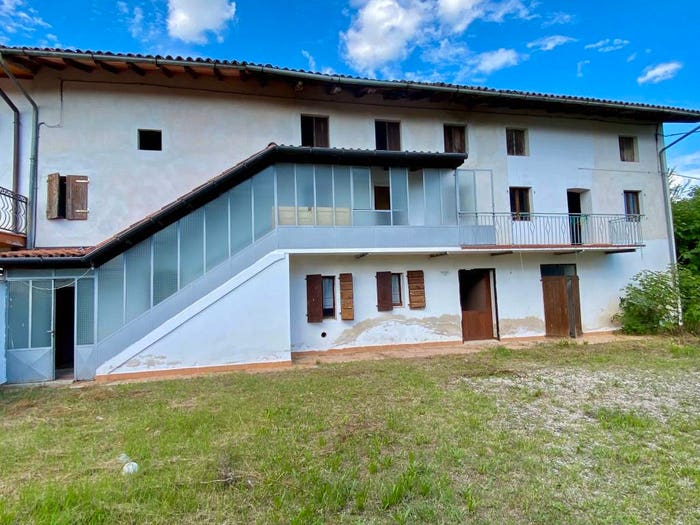Casa con 6 locali in vendita in Borgo Mezzoli, Dignano