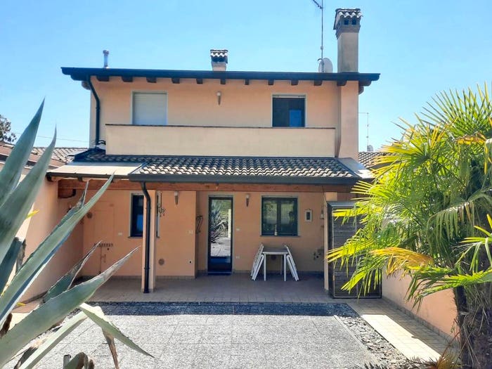 Casa con 5 locali in vendita in Pertegada, Latisana