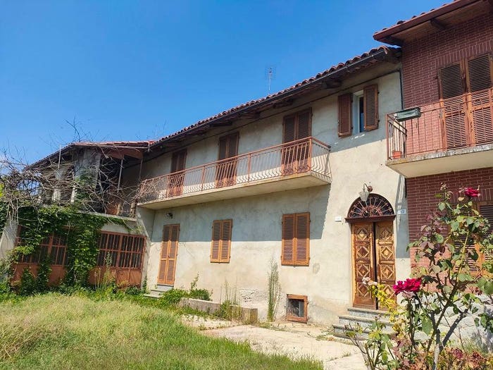 Casa con 6 locali in vendita in Via San Rocco, Viale