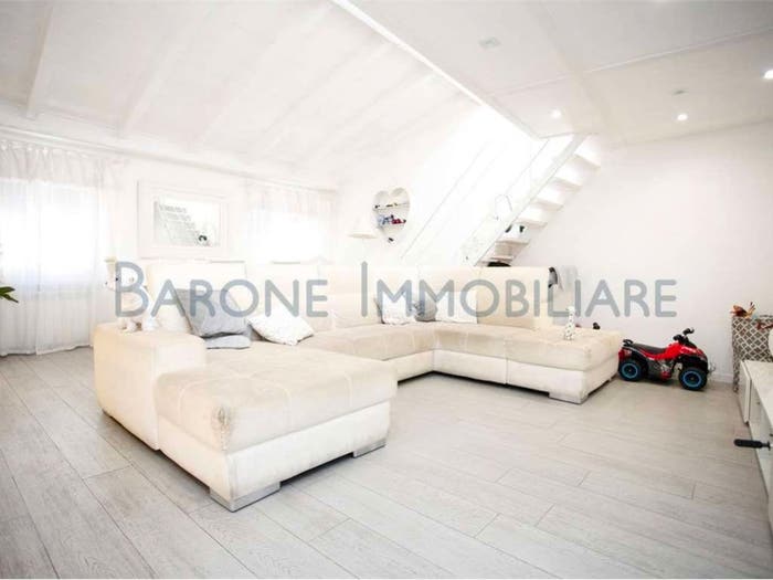 Appartamento quadrilocale in vendita in via palestro, Centro, Massa