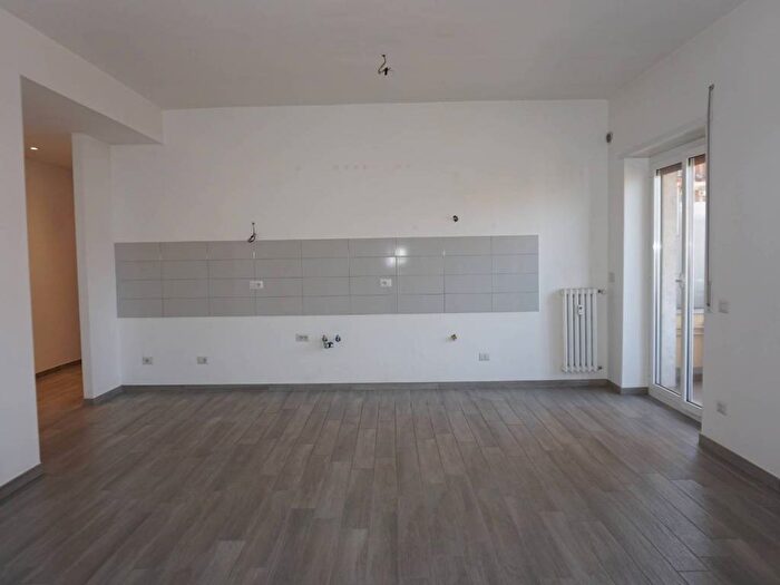 Appartamento bilocale in vendita in Via Tuscolana, Furio Camillo, Roma