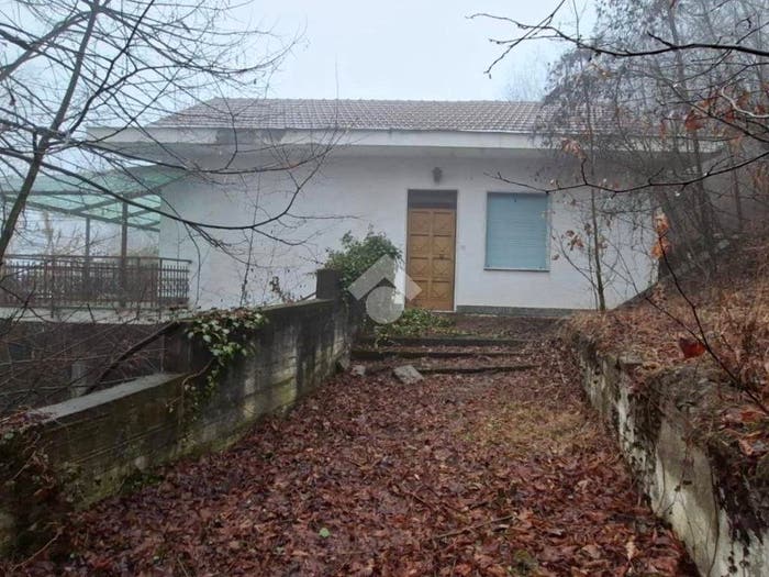 Casa con 5 locali in vendita in Regione Borgiona, Rivalba