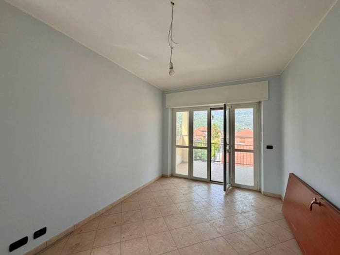 Appartamento quadrilocale in vendita in Via Circonvallazione, Centro, Corio