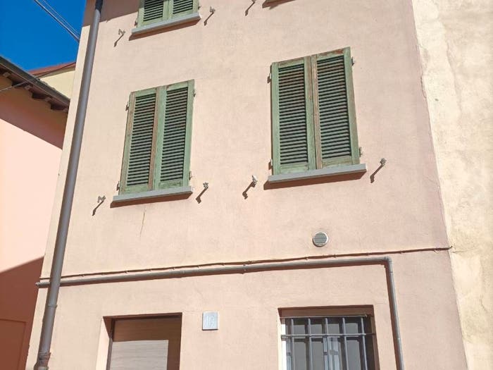 Casa trilocale in vendita in Vicolo San Benedetto, Centro Storico, Crema