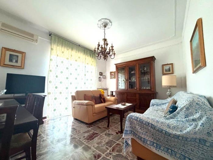 Appartamento quadrilocale in vendita in Via Buozzi, Novi Ligure