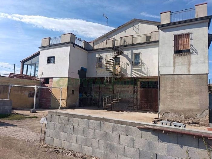 Casa con 6 locali in vendita in Via Cardinale di San Severino, Casertavecchia Casola, Caserta