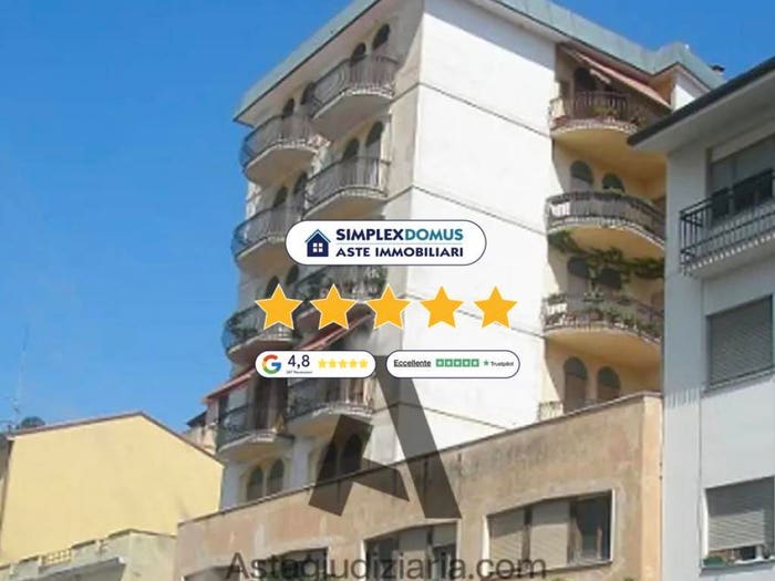 Appartamento quadrilocale in vendita in Vittorio Veneto, Centro, Ozieri