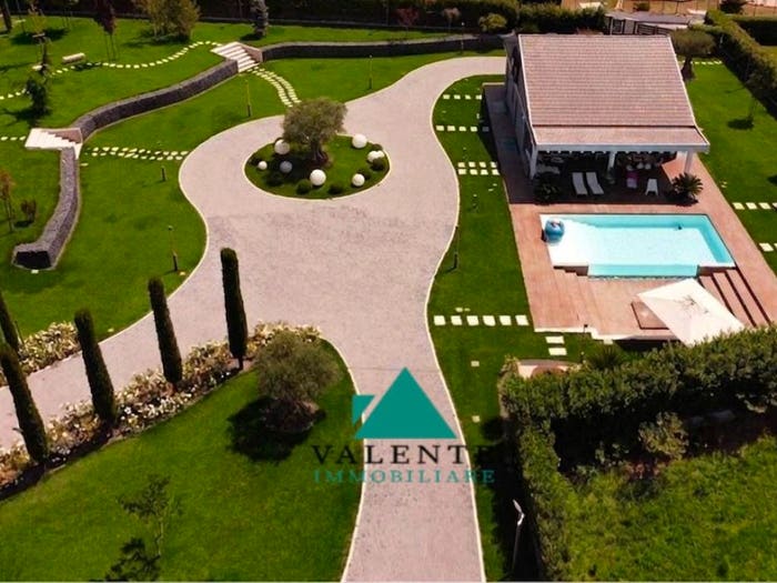 Casa con 6 locali in vendita in Via degli Olmi, Palestrina