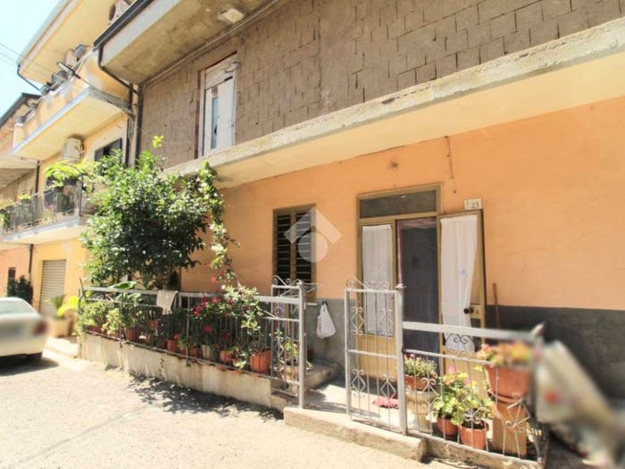 Casa trilocale in vendita in Via Omero, Centro, Isola di Capo Rizzuto