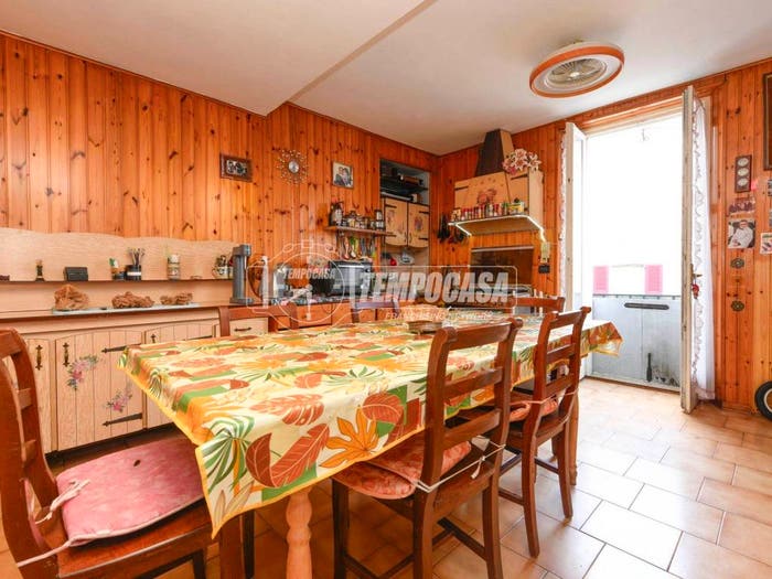 Casa trilocale in vendita in Via Gerardi Lonato B, Lonato, Lonato del Garda