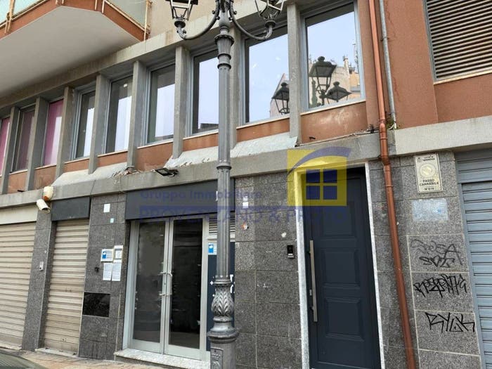 Appartamento trilocale in vendita in Piazza Anime, Centro Storico, Brindisi