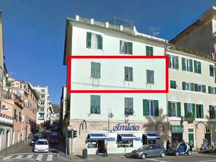 Appartamento quadrilocale in vendita in Via De Nicolay, Pegli, Genova