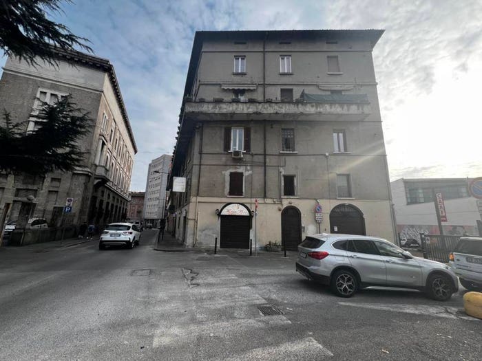 Appartamento bilocale in vendita in Via Fratelli Ugoni, Loggia Garibaldi, Brescia