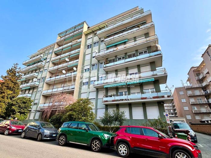 Appartamento con 5 locali in vendita in Via Trieste, Centro Città San Paolo, Biella