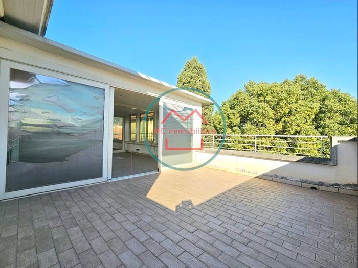 Casa con 5 locali in vendita in Via Giovanni Pascoli, MontecatiniTerme