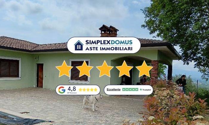 Casa con 6 locali in vendita in Via Peola, Cassino