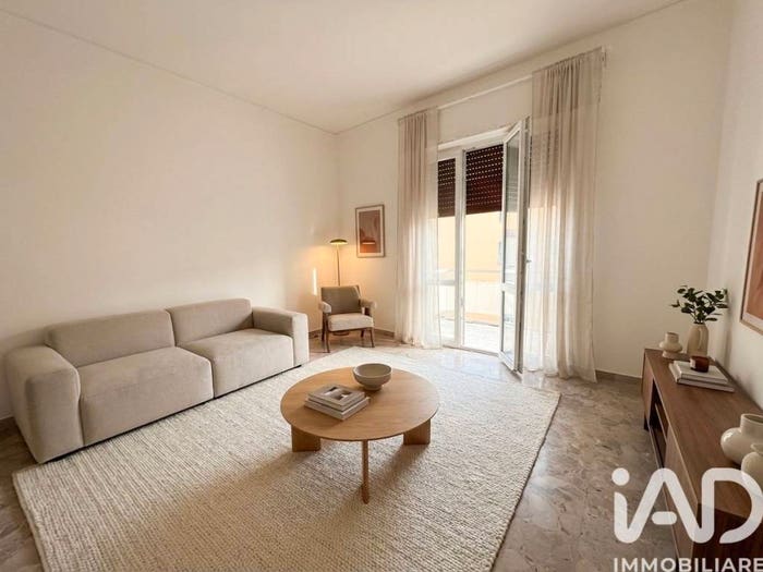 Appartamento quadrilocale in vendita in Via Marco Perennio, Arezzo