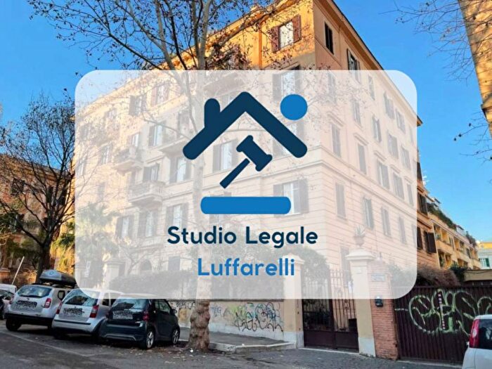 Appartamento con 6 locali in vendita in Viale Glorioso, Trastevere, Roma