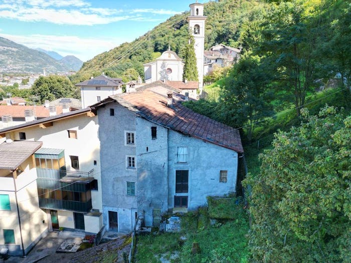 Casa con 6 locali in vendita in Via Superiore, Centro, Andalo Valtellino