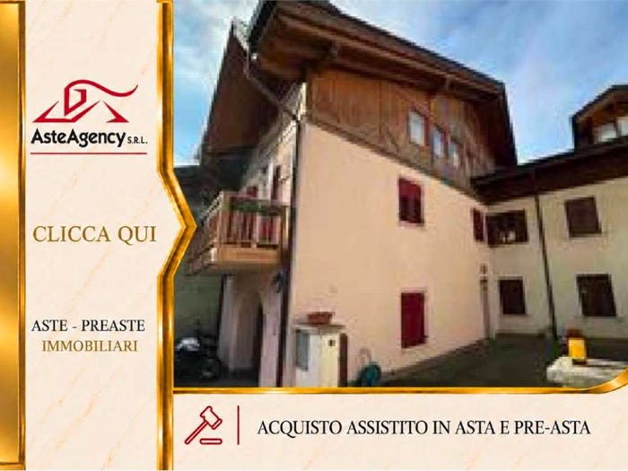 Appartamento con 6 locali in vendita in Frazione Vervò Via XIV Settembre, Vervò, Predaia
