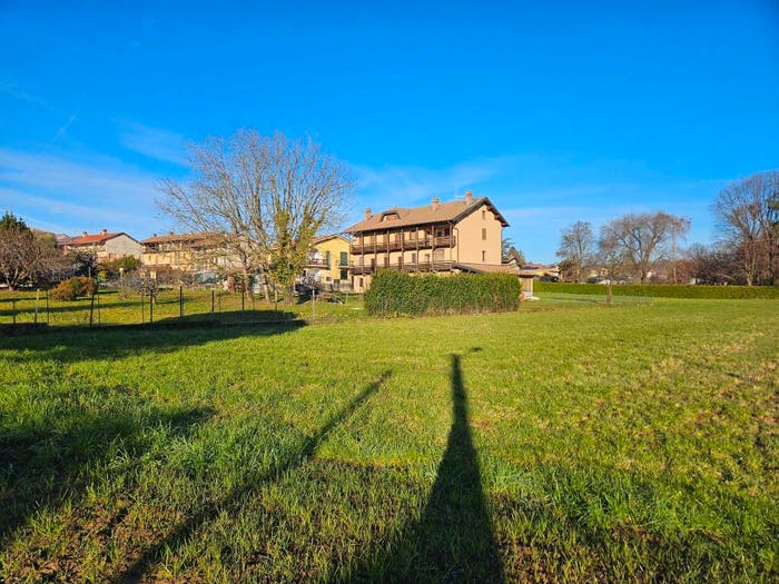 Casa con 6 locali in vendita in Via Oleggio, Mezzomerico