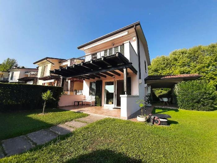 Casa quadrilocale in vendita in Via Prais, Centro, Padenghe sul Garda