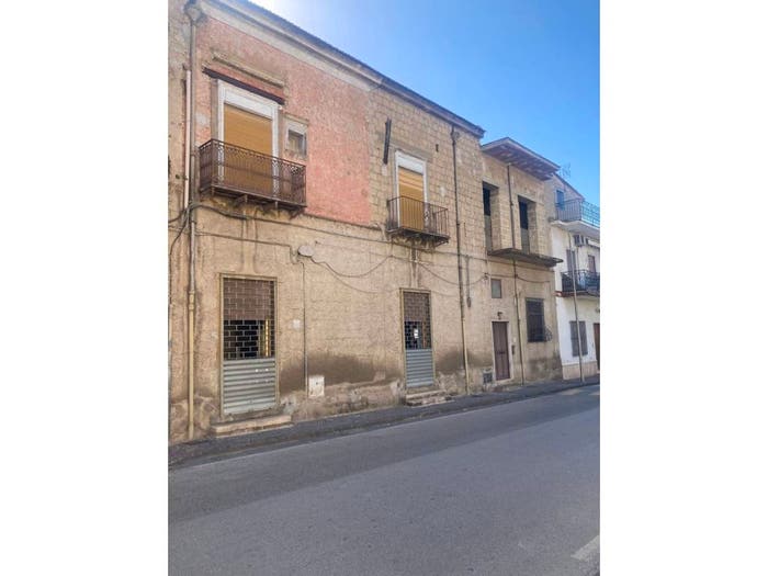 Casa con 6 locali in vendita in Via Nuova Sarno, Centro, Palma Campania