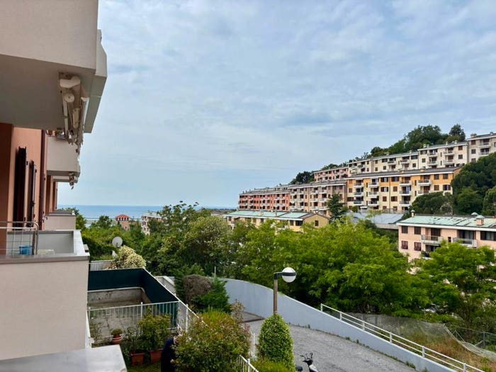 Appartamento bilocale in vendita in Viale Villa Gavotti, Multedo, Genova