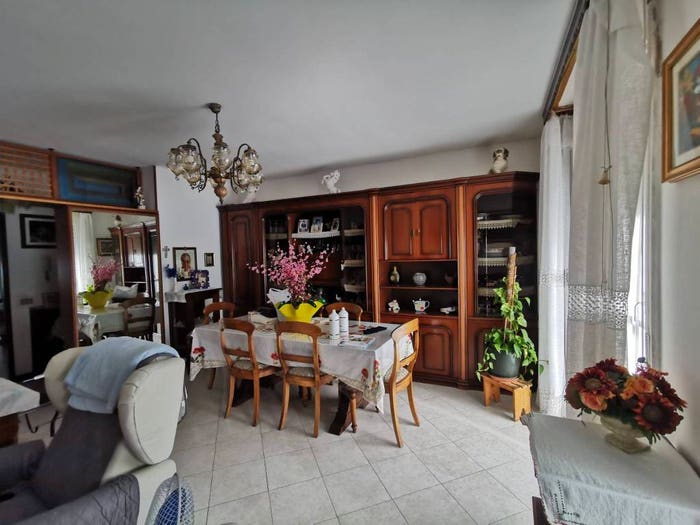 Appartamento trilocale in vendita in Via Mozzalina, Centro, Omegna