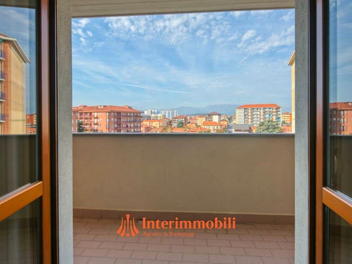Appartamento bilocale in vendita in Viale Piemonte, Santa Maria, Collegno