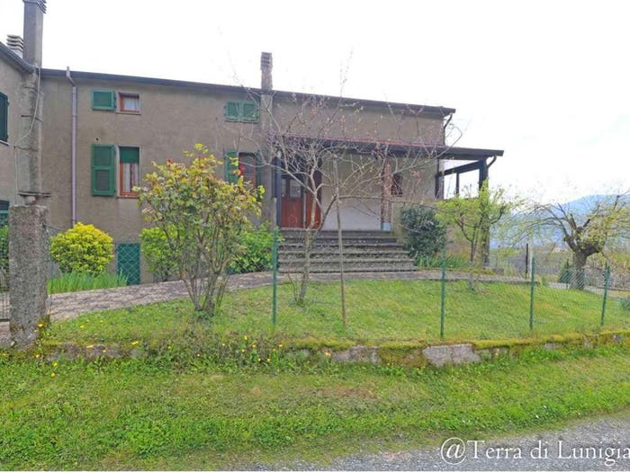 Casa con 6 locali in vendita in CERETOLI, Ceretoli, Pontremoli