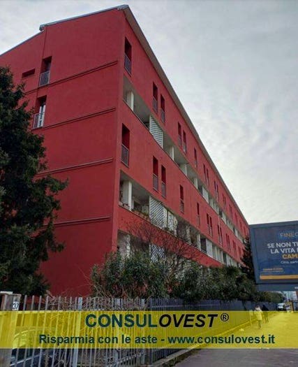 Appartamento con 5 locali in vendita in Via San Giusto, San Siro, Milano