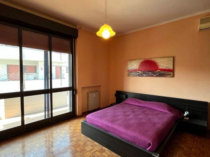 Appartamento con 6 locali in vendita in Via Francesco Baracca, Novoli, Firenze