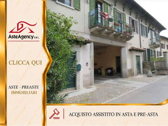 Appartamento trilocale in vendita in Via Coralli, Via Riviera, Pavia