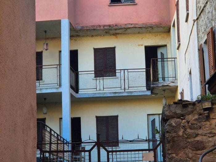 Casa con 6 locali in vendita in Piazza Umberto I, Berzo Inferiore
